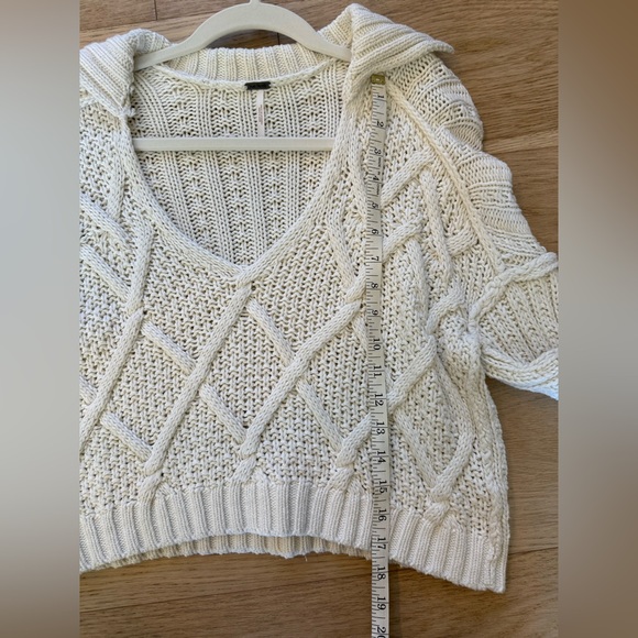 Free People Cropped Crochet Sweater - Size XS - Cream - Picture 5 of 5